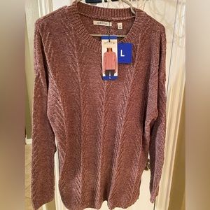 Orvis pullover women sweater size L. NWT.